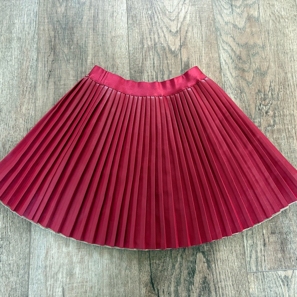 Mayoral red pleated skirt size 7T